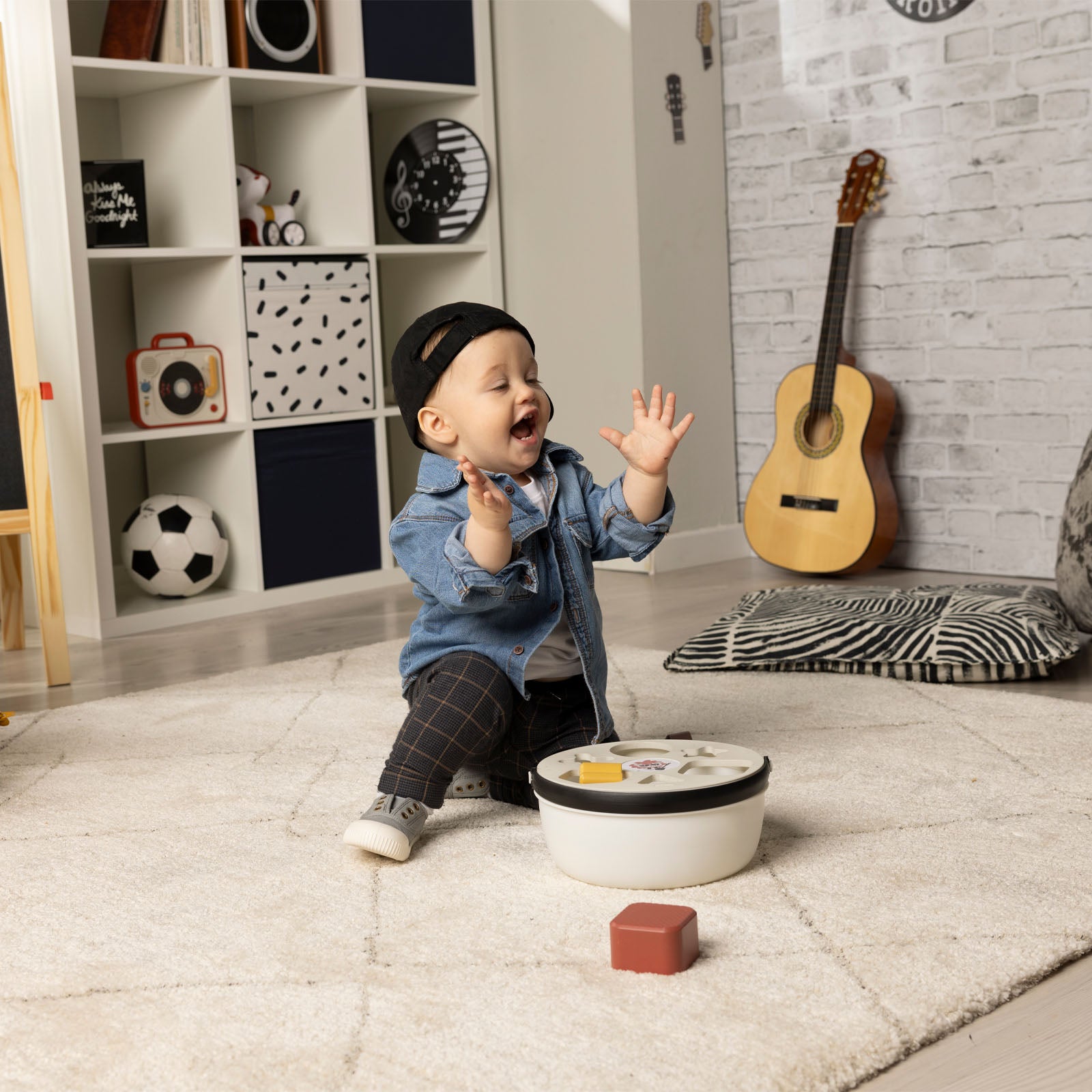 Tiny Rockers - IMP02551